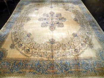 13.4 x 16.6 Kerman J2211