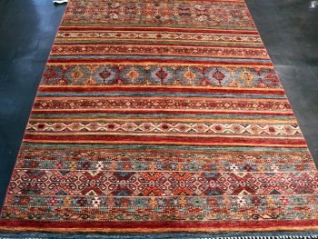 5.9 x 7.9 Pak tribal M210-24