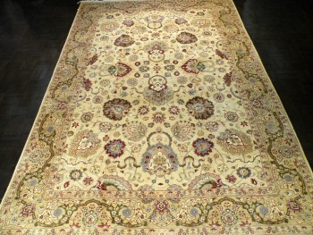 6.2 x 9.4 Pak Tabriz M570-24