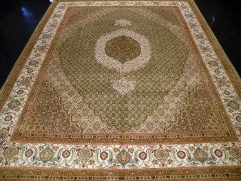 8.3 x 10.4 Pak Tabriz M534-24