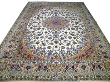 8.7 x 12 Fine Isfahan J2911